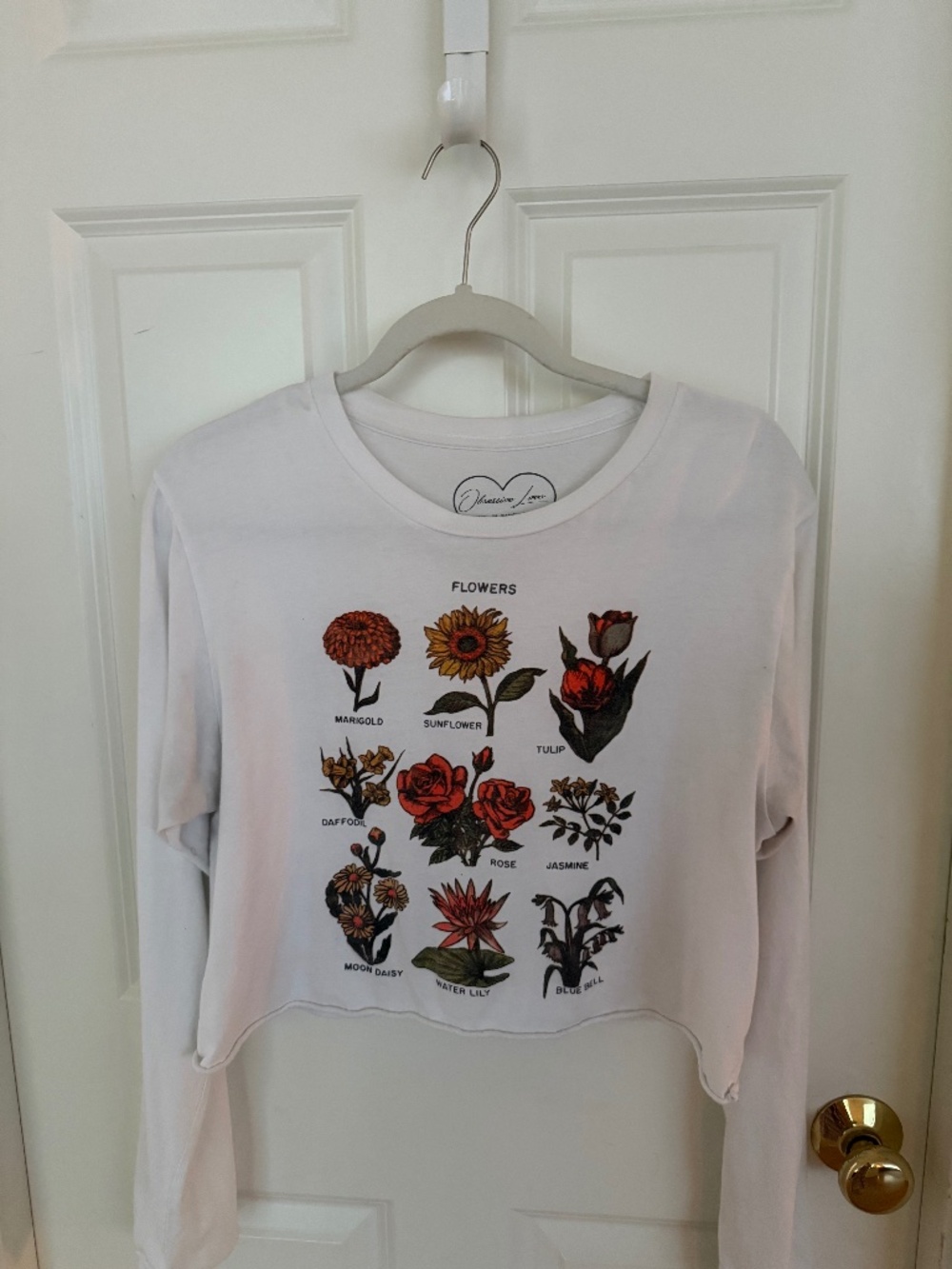 obsessive love large white with flowers long sleeve cropped top